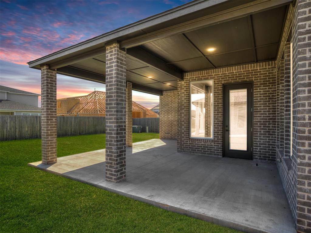 15204 Clubhouse Drive