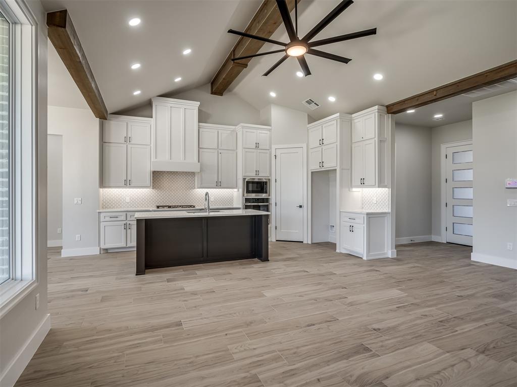 15204 Clubhouse Drive