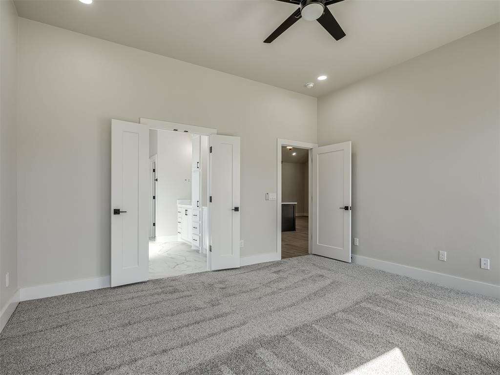 15204 Clubhouse Drive