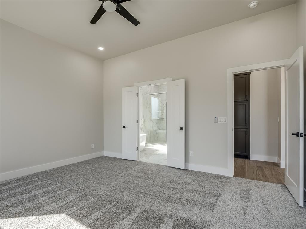 15204 Clubhouse Drive