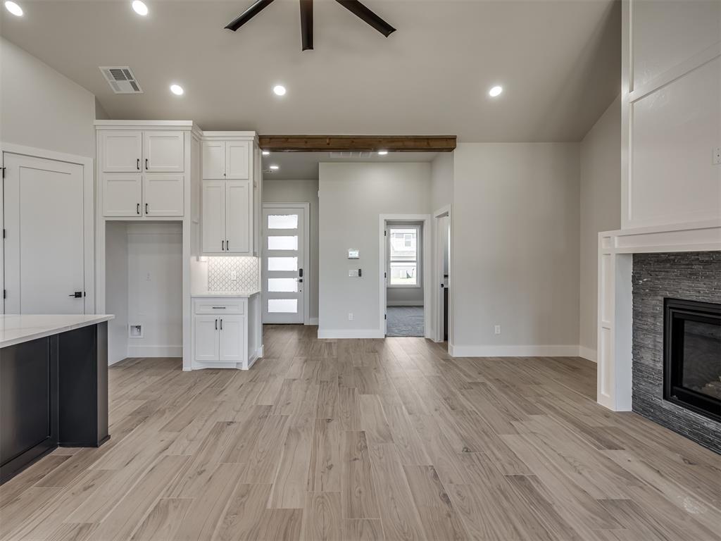 15204 Clubhouse Drive