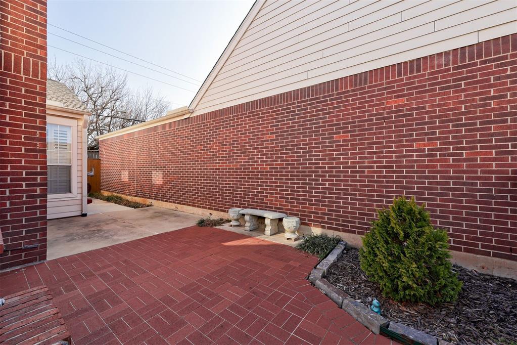 8658 N May Avenue Unit: 46A
