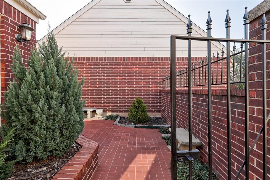 8658 N May Avenue Unit: 46A