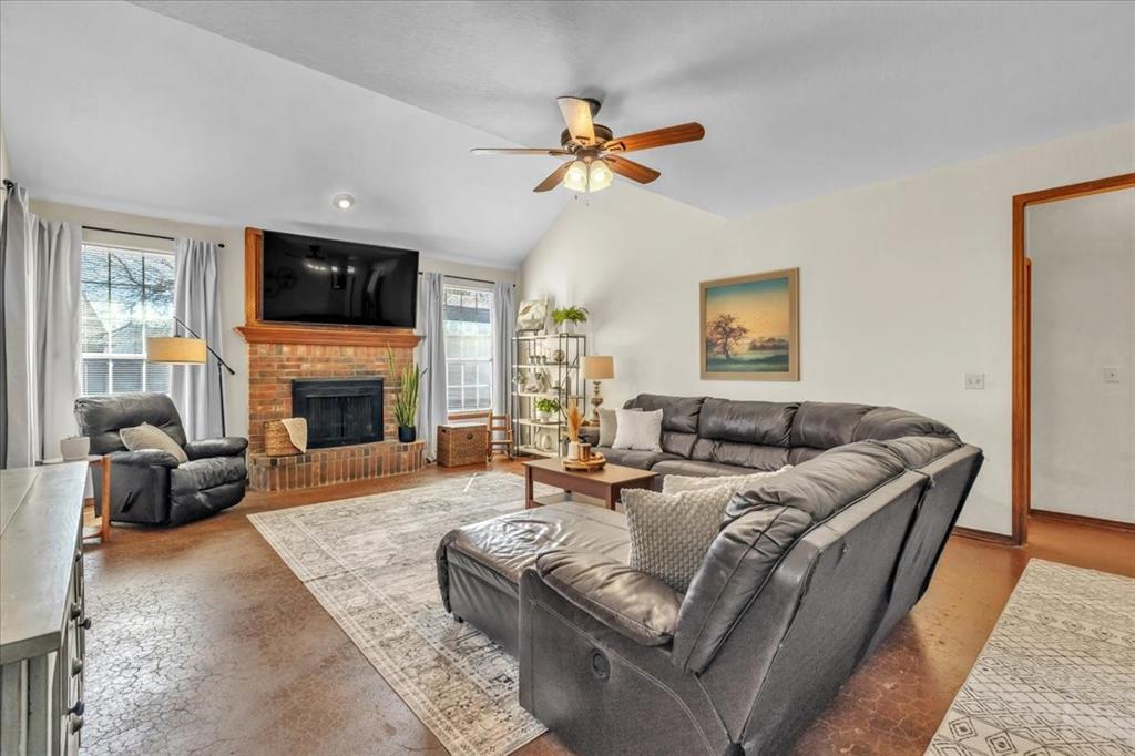 8308 NW 105th Street