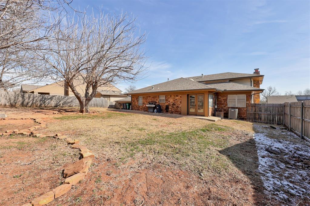 11809 Dover Circle