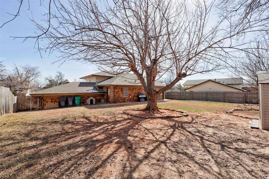 11809 Dover Circle