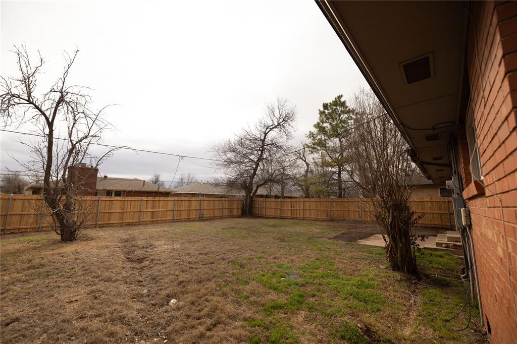 2728 Manchester Drive