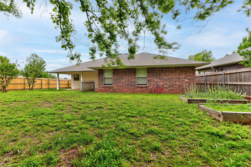 721 Gyrfalcon Drive
