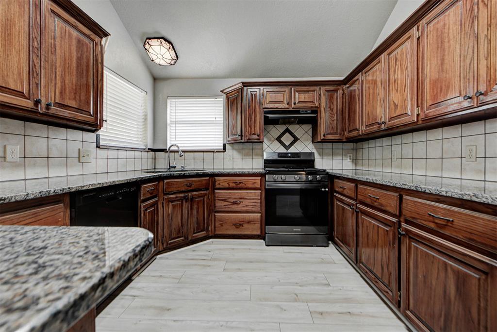 721 Gyrfalcon Drive
