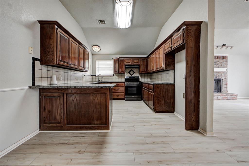 721 Gyrfalcon Drive