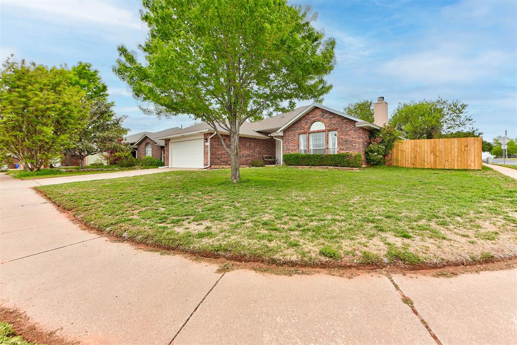 721 Gyrfalcon Drive