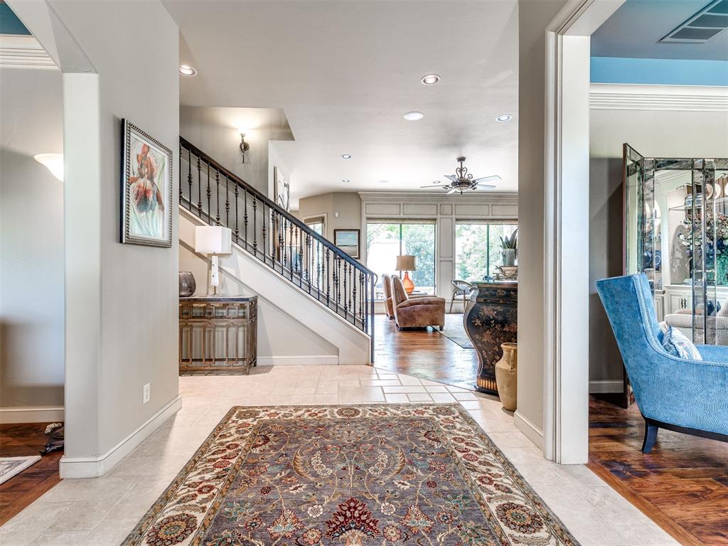 2116 Woodcrest Lane