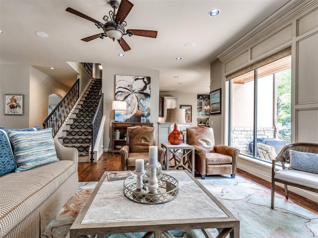 2116 Woodcrest Lane