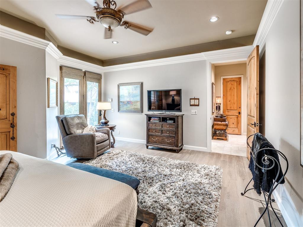2116 Woodcrest Lane