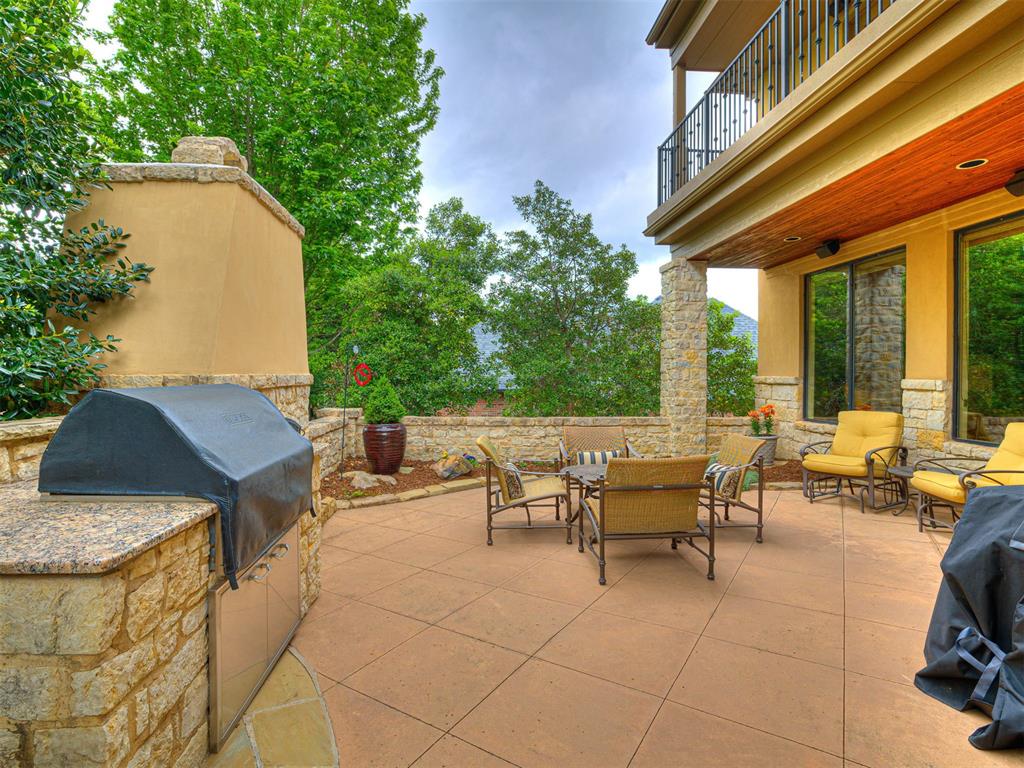2116 Woodcrest Lane