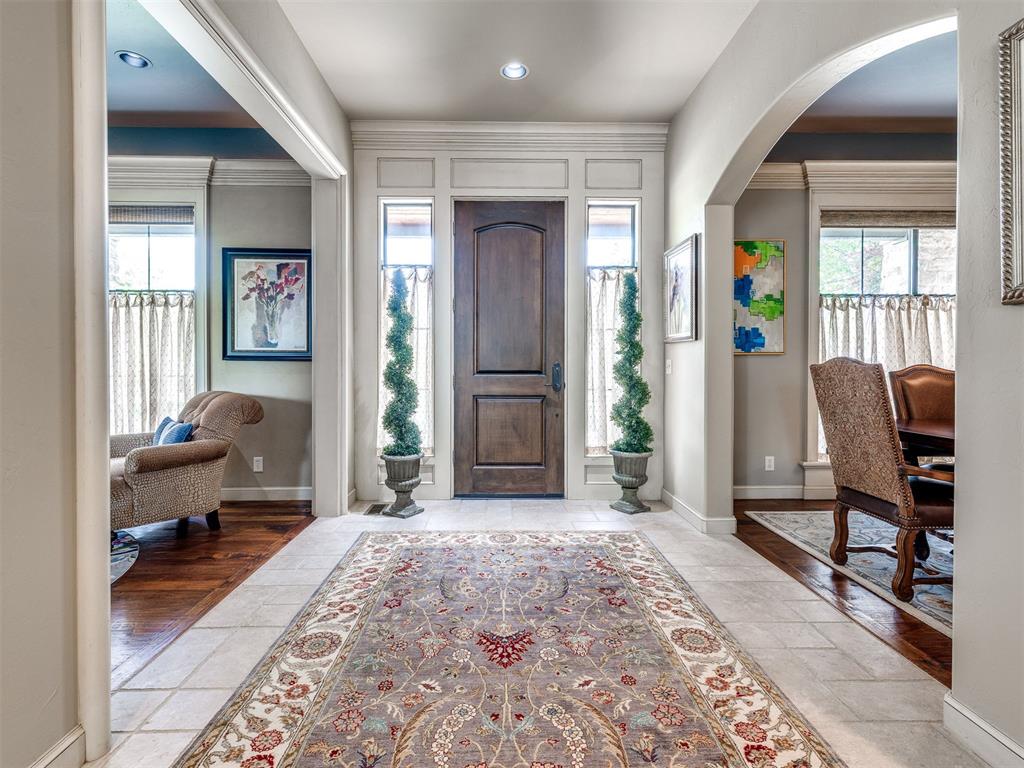 2116 Woodcrest Lane