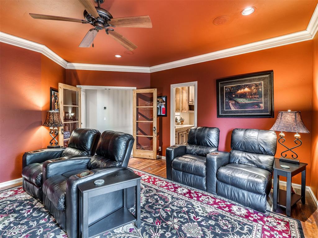2116 Woodcrest Lane
