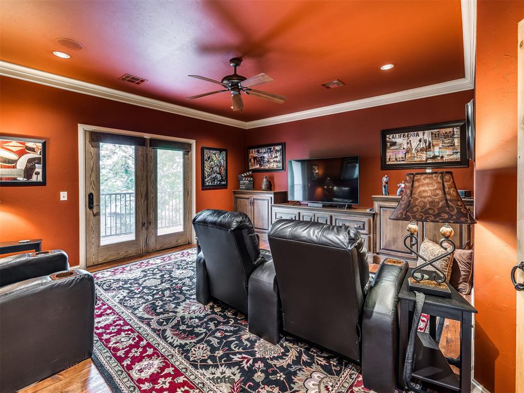 2116 Woodcrest Lane