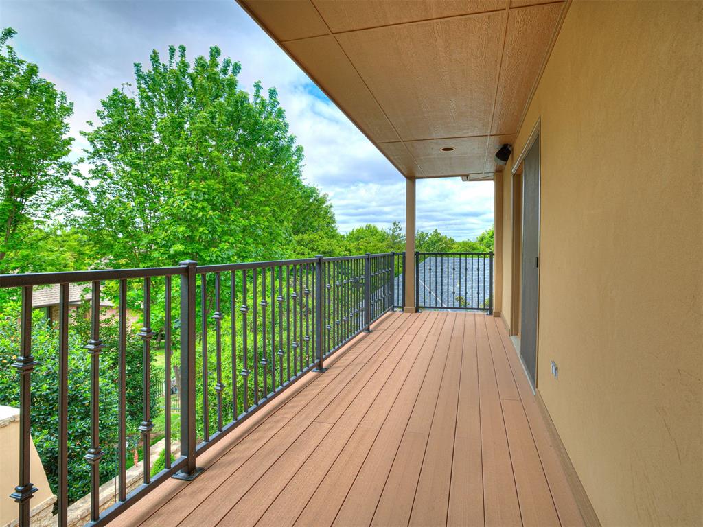 2116 Woodcrest Lane