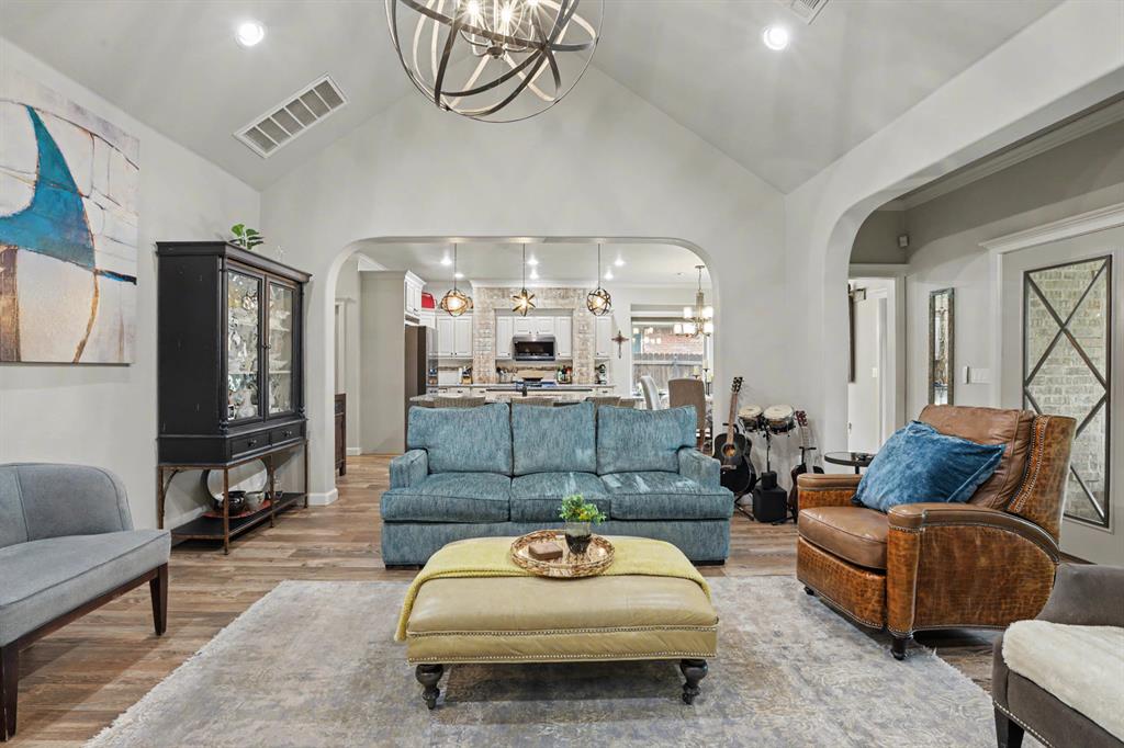 19521 Rambling Creek Drive