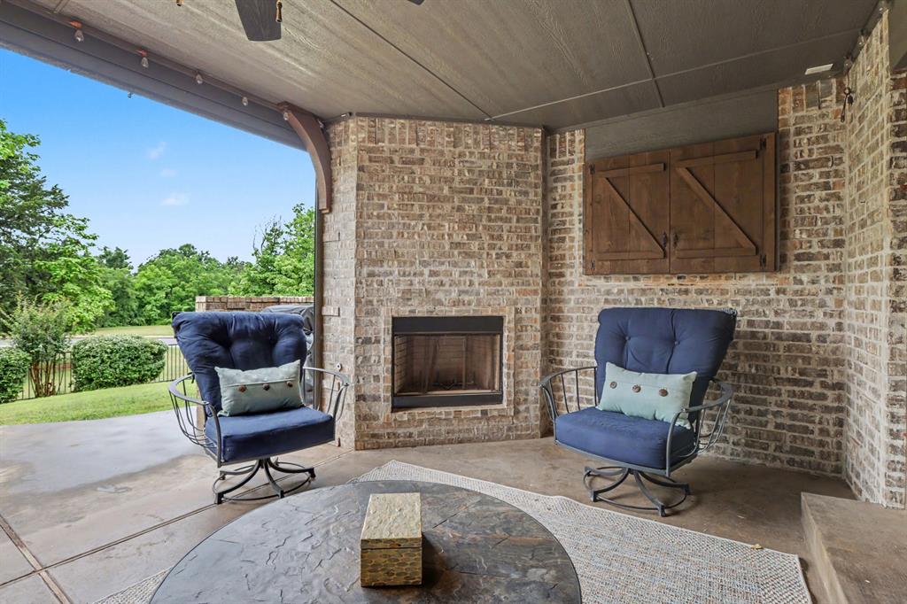 19521 Rambling Creek Drive