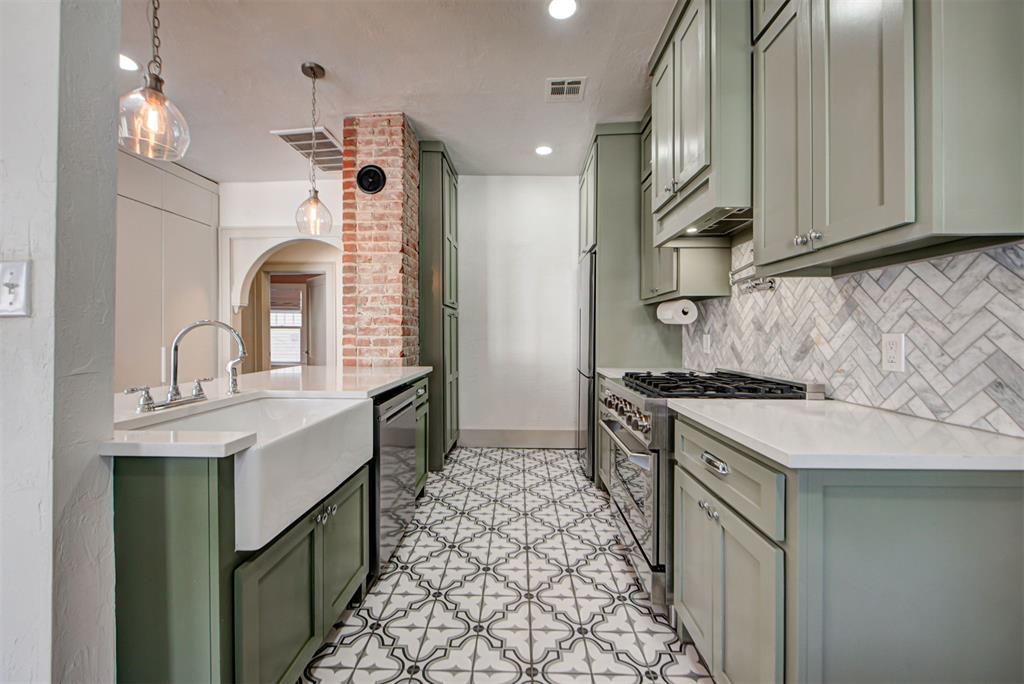 1412 NW 21st Street
