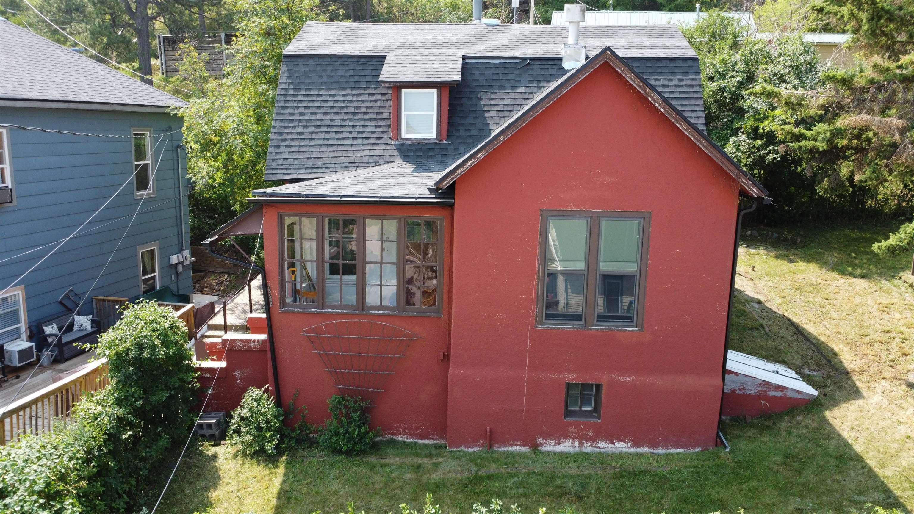 325 W Addie Street
