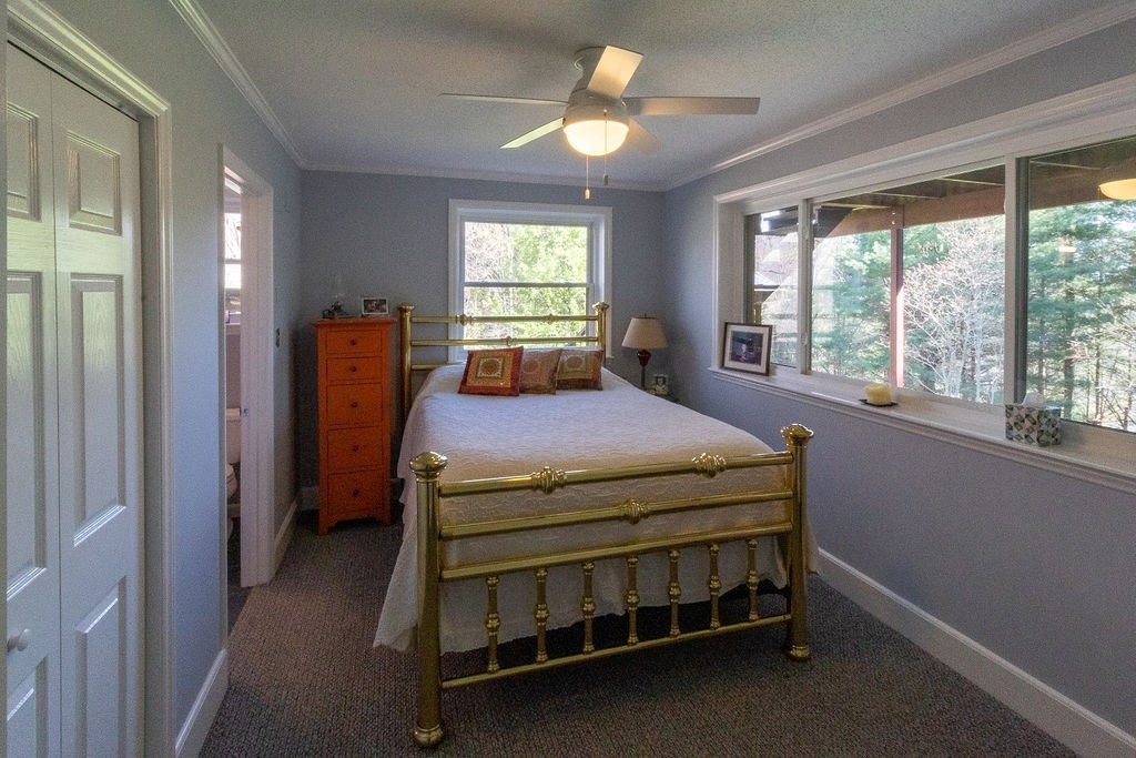 472 Hallelujah Acres