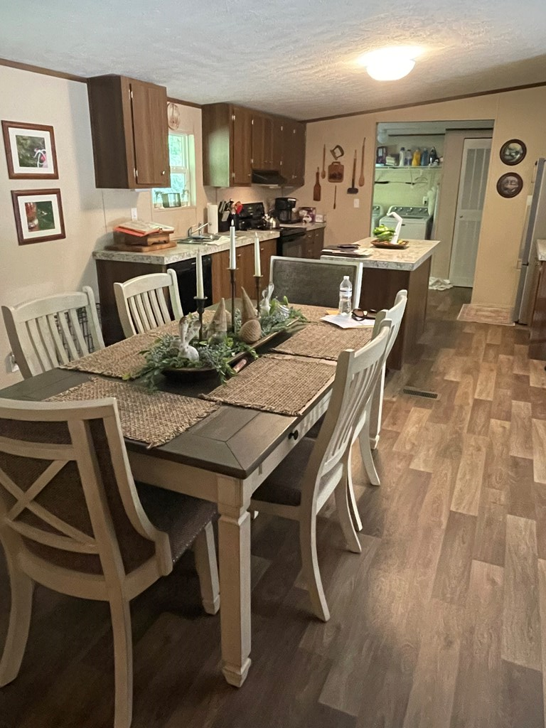 122 Clear Creek Ridge