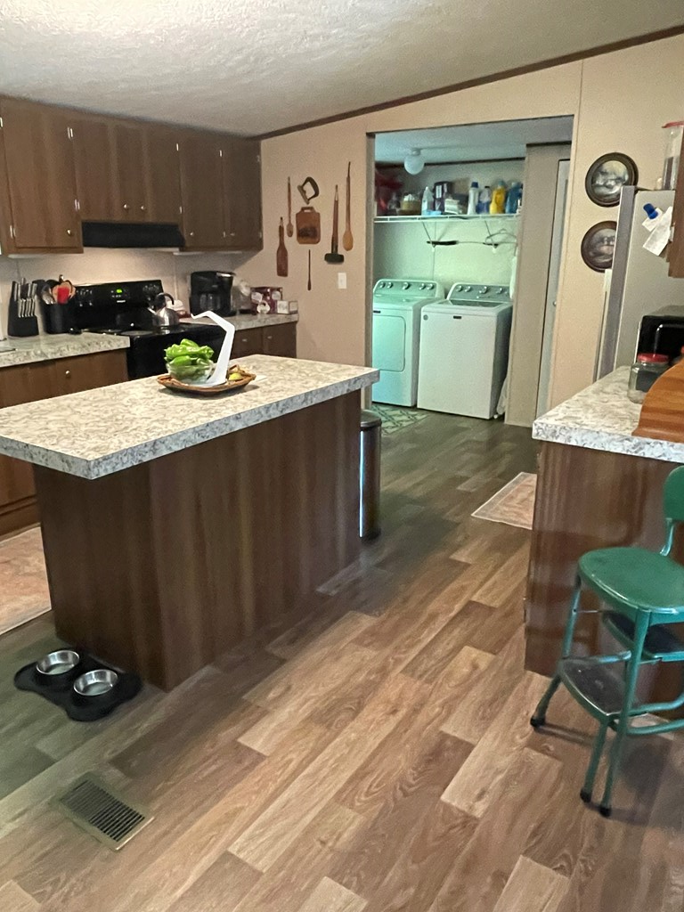 122 Clear Creek Ridge