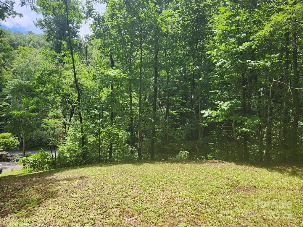 9 Red Leafe Trail
