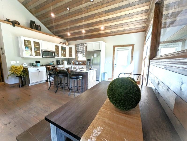 10 Rio Bravo Drive