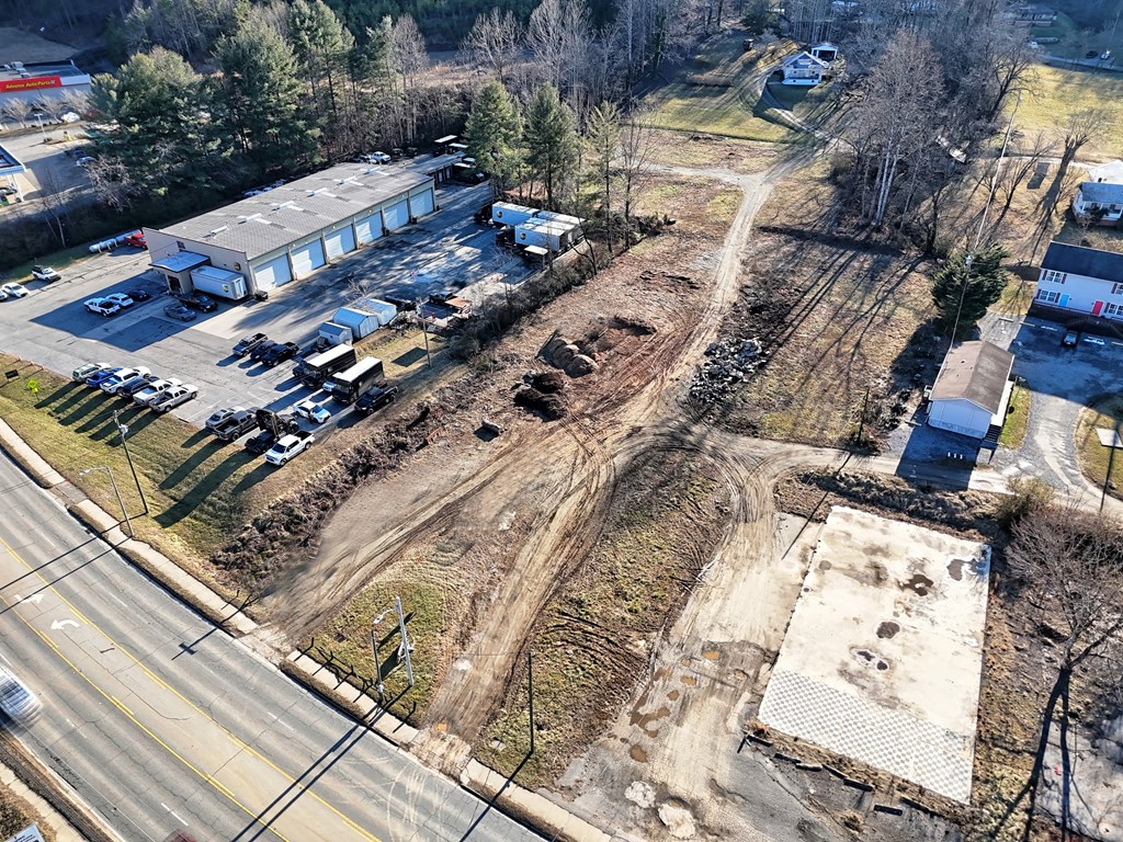 628 E Main St, Sylva