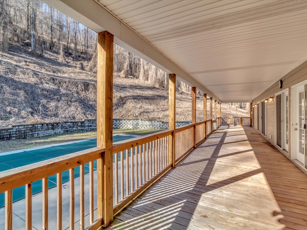 284 Cutting Edge Drive