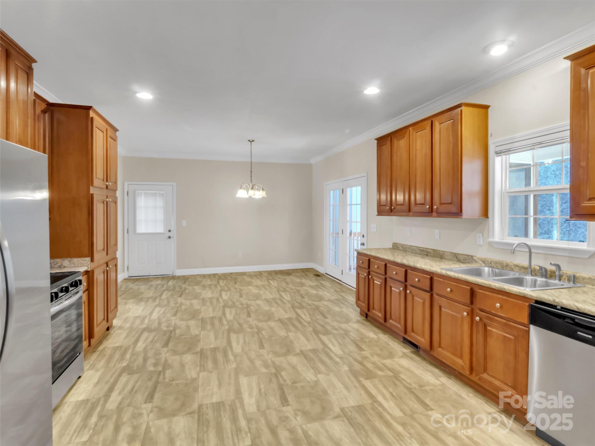 284 Cutting Edge Drive