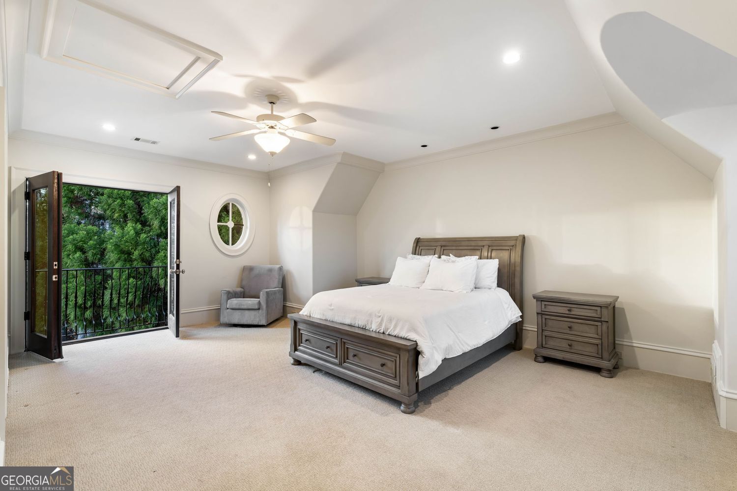 4076 Glen Devon Drive NW