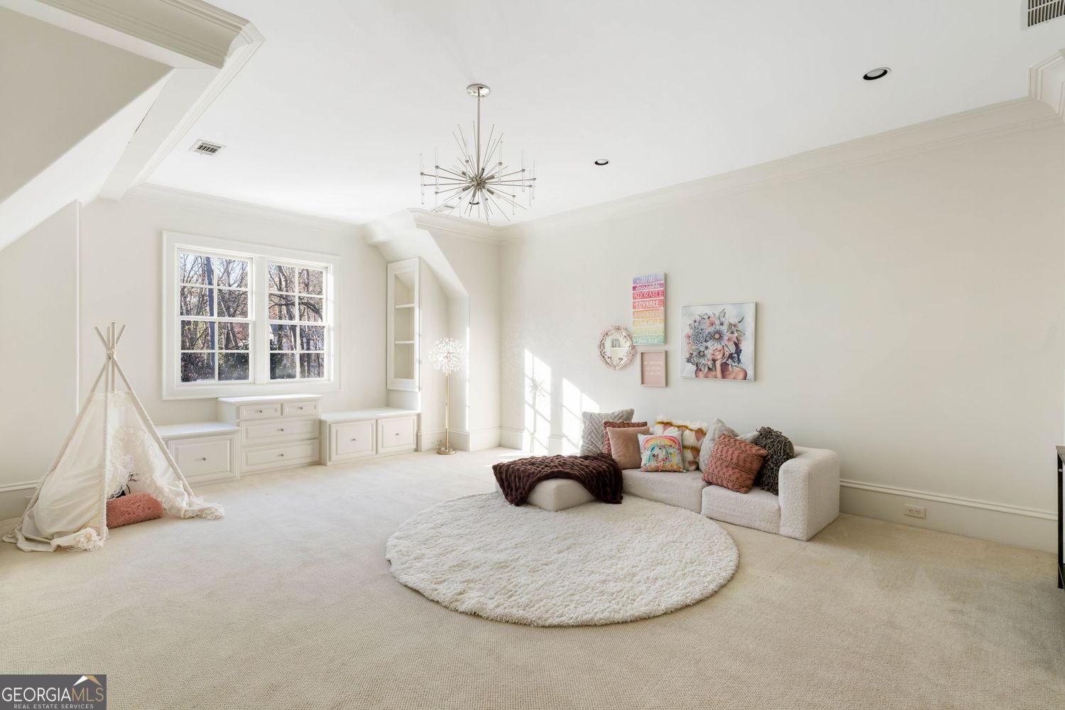 4076 Glen Devon Drive NW