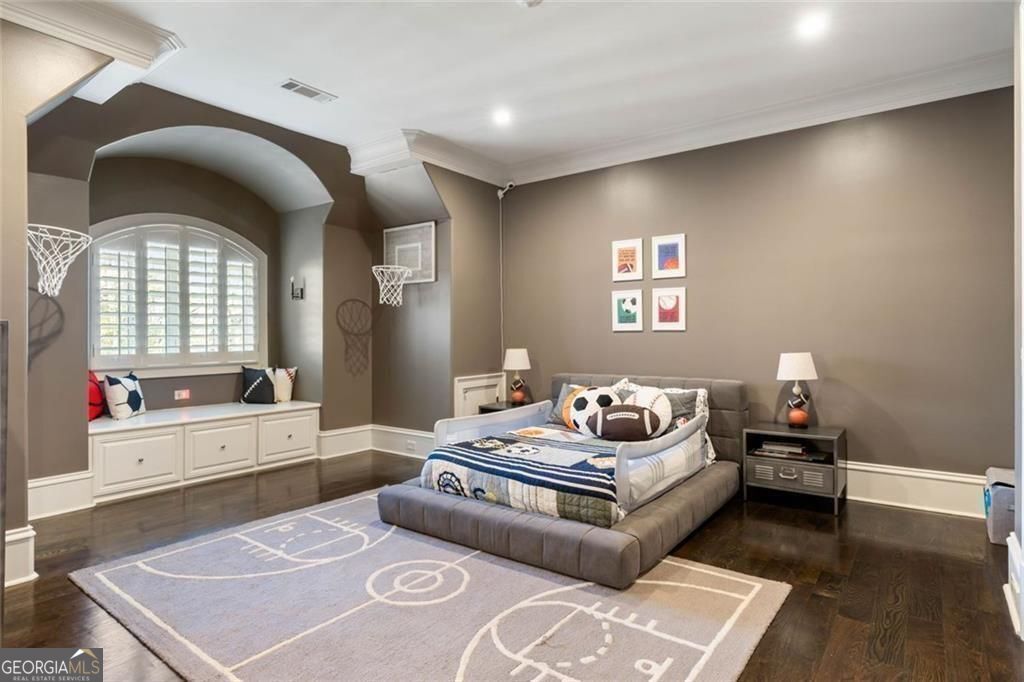 4076 Glen Devon Drive NW