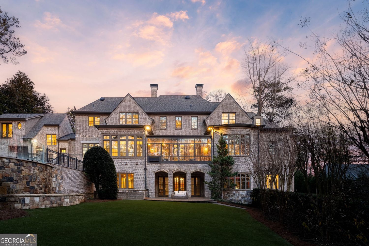 4076 Glen Devon Drive NW