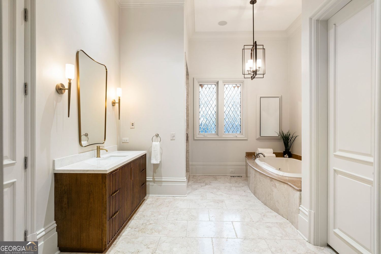 4076 Glen Devon Drive NW