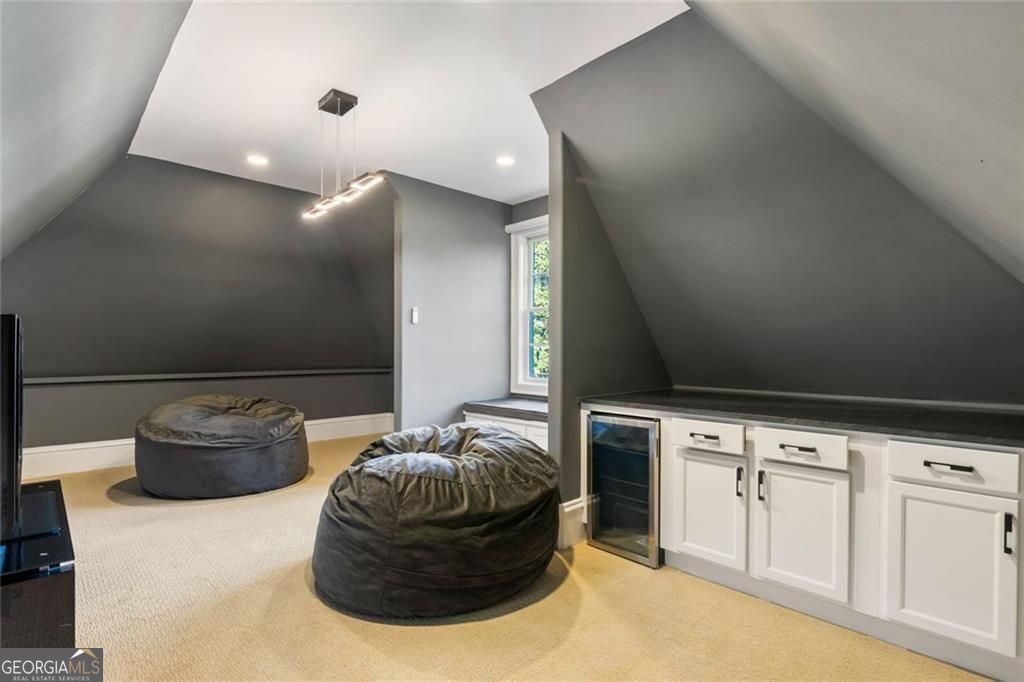 4076 Glen Devon Drive NW