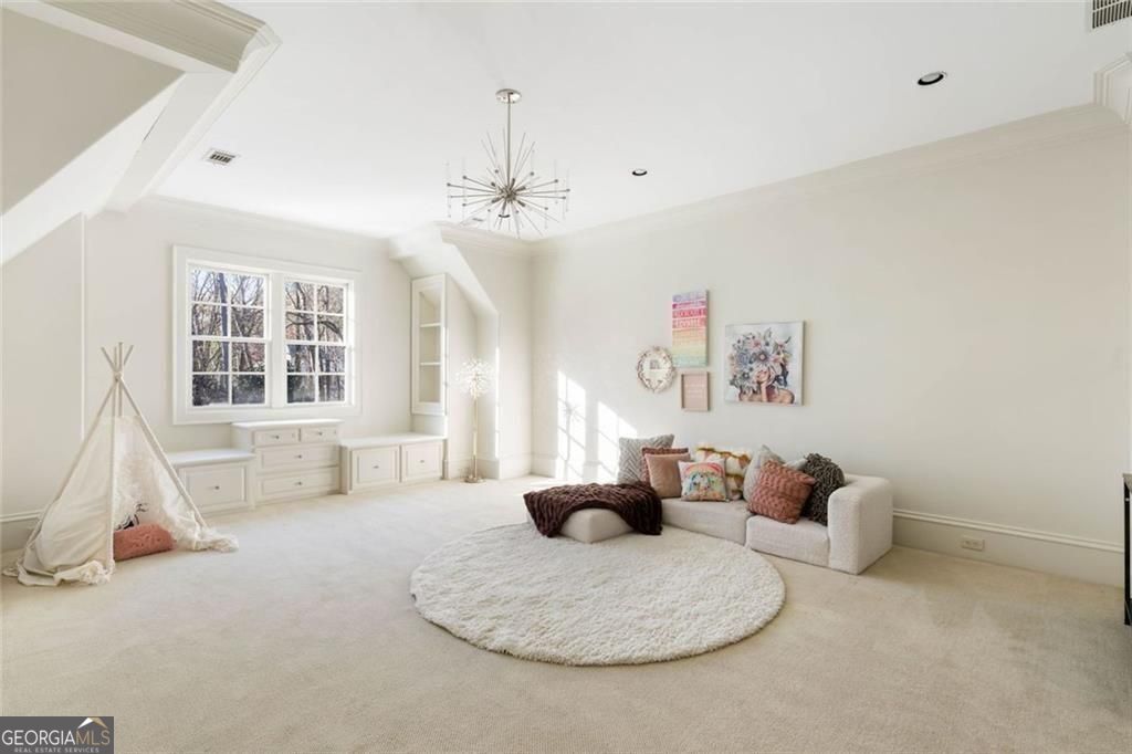 4076 Glen Devon Drive NW