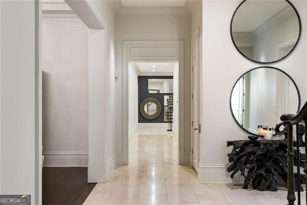 4076 Glen Devon Drive NW