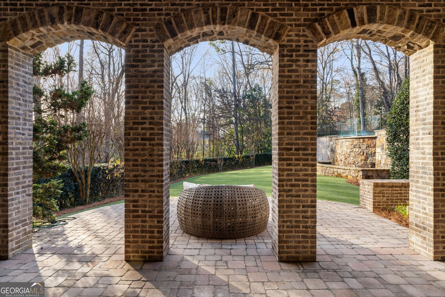 4076 Glen Devon Drive NW