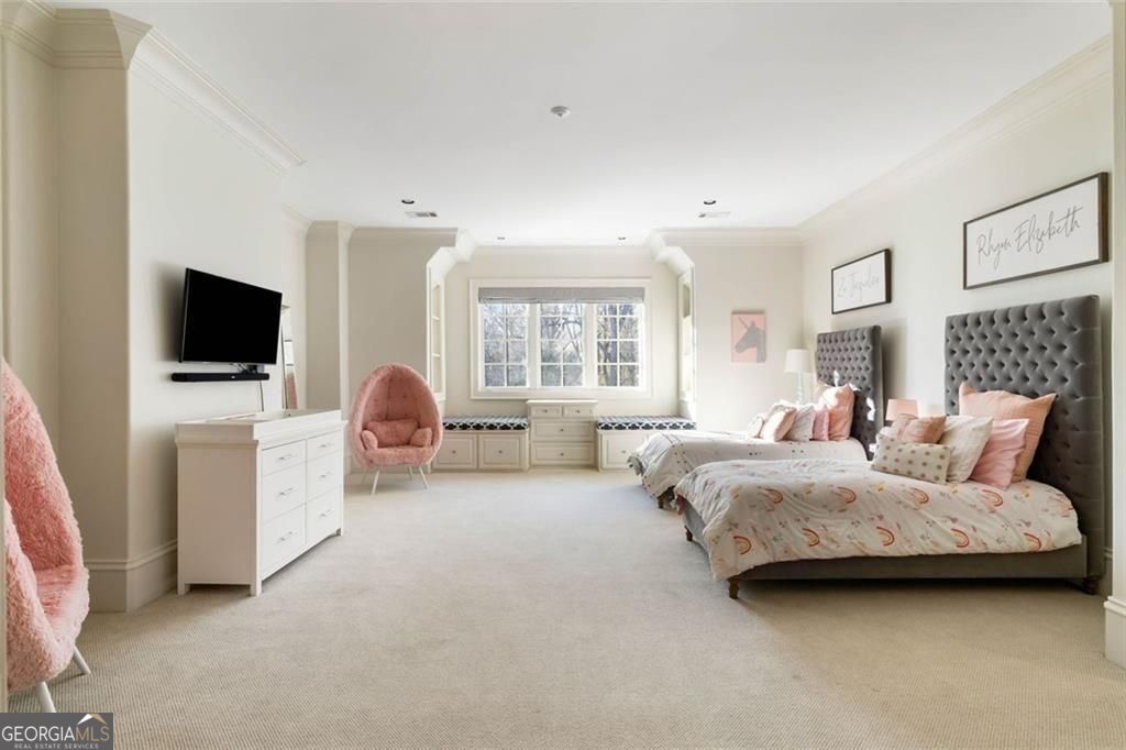 4076 Glen Devon Drive NW