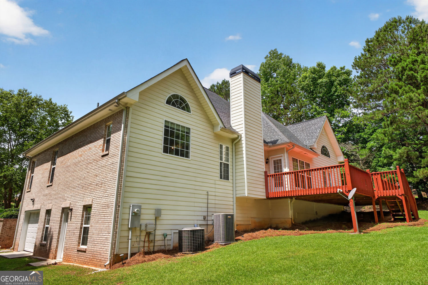 8228 River Pointe Overlook