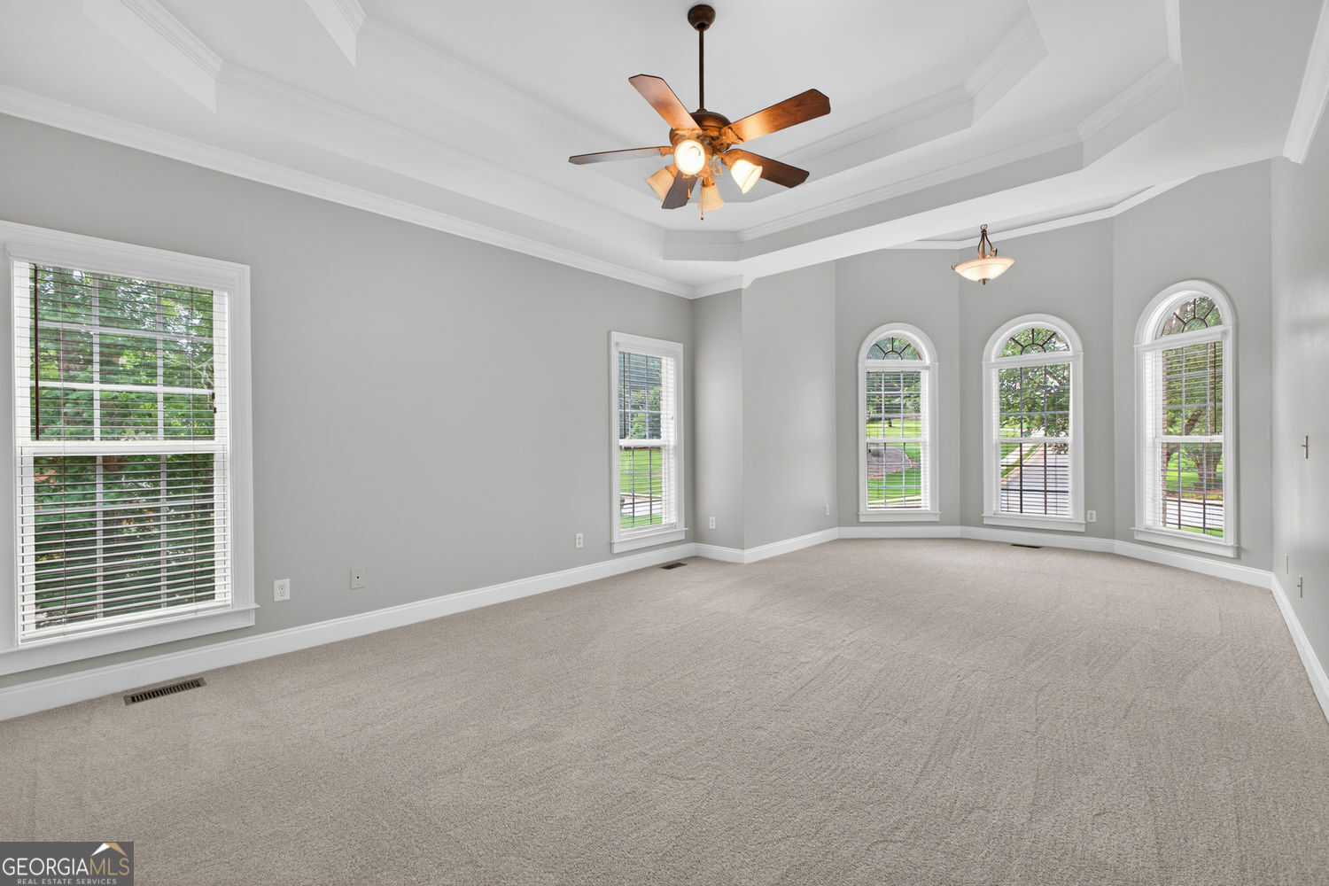 8228 River Pointe Overlook