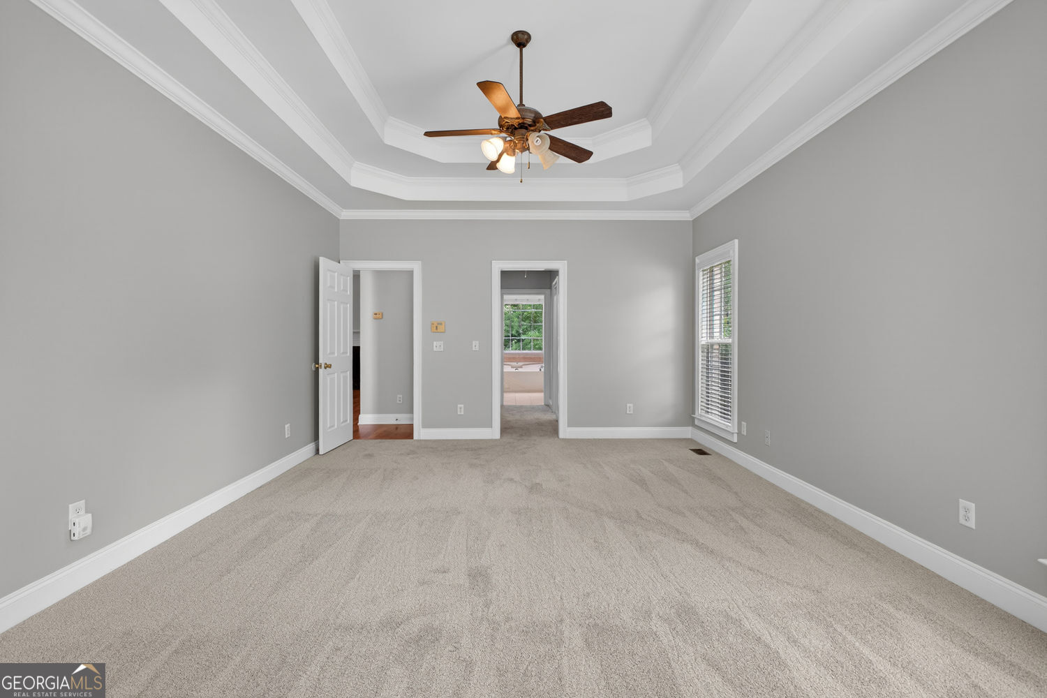 8228 River Pointe Overlook
