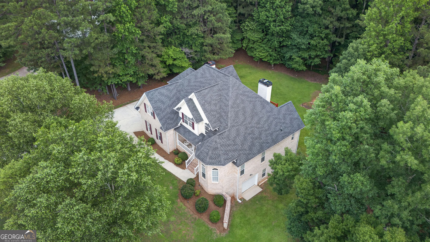 8228 River Pointe Overlook