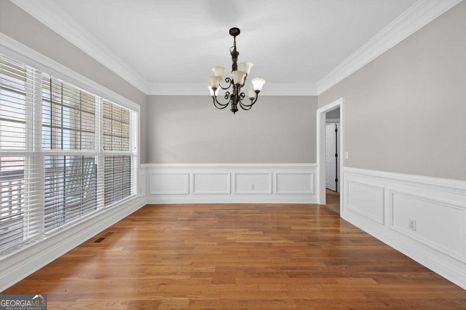 8228 River Pointe Overlook